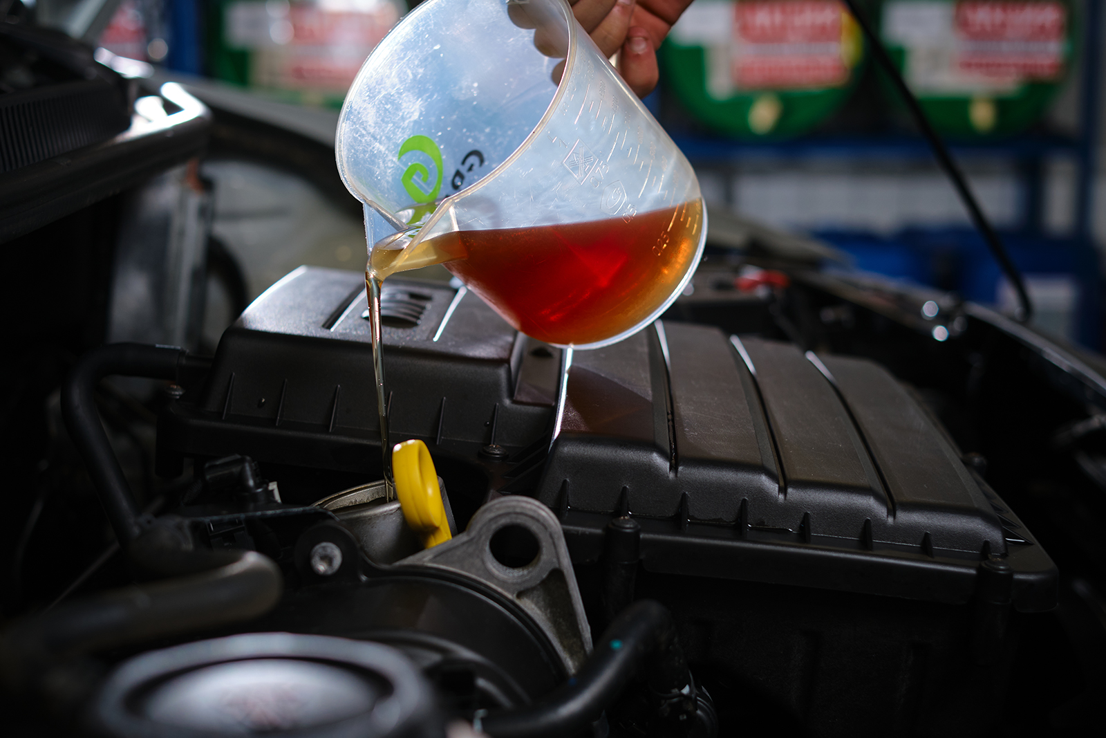 Пошаговая инструкция по замене масла в двигателе